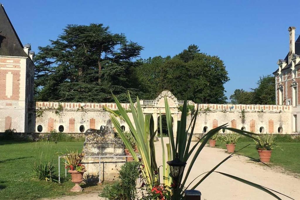 Maison De Ville Proche Beauval Avec Parking Selles-sur-Cher Buitenkant foto